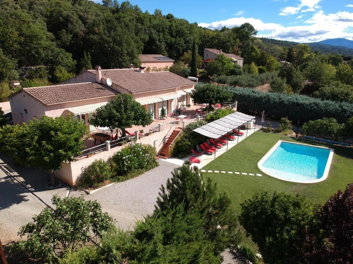 Bed and Breakfast La Bastide des Roses à Saint-Julien-d'Asse Extérieur photo