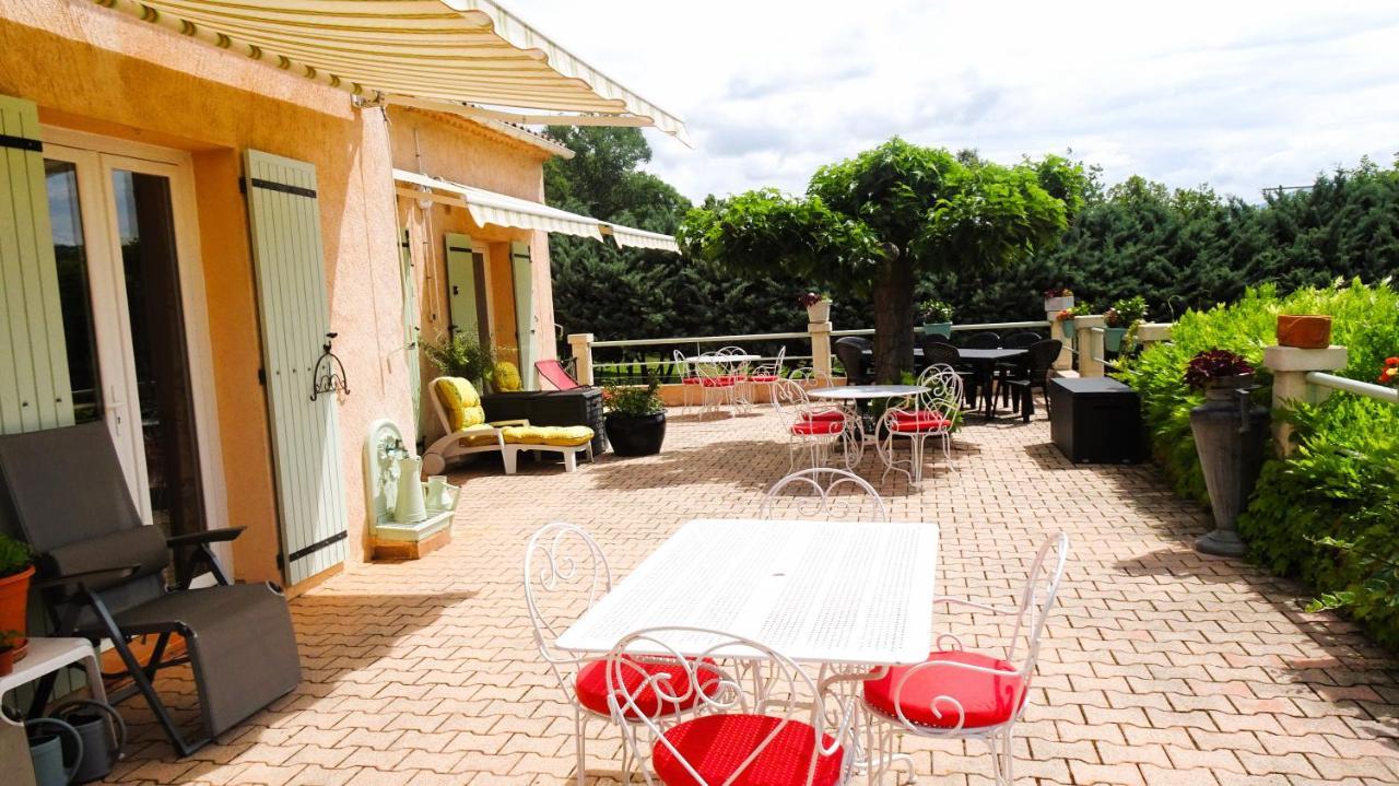 Bed and Breakfast La Bastide des Roses à Saint-Julien-d'Asse Extérieur photo