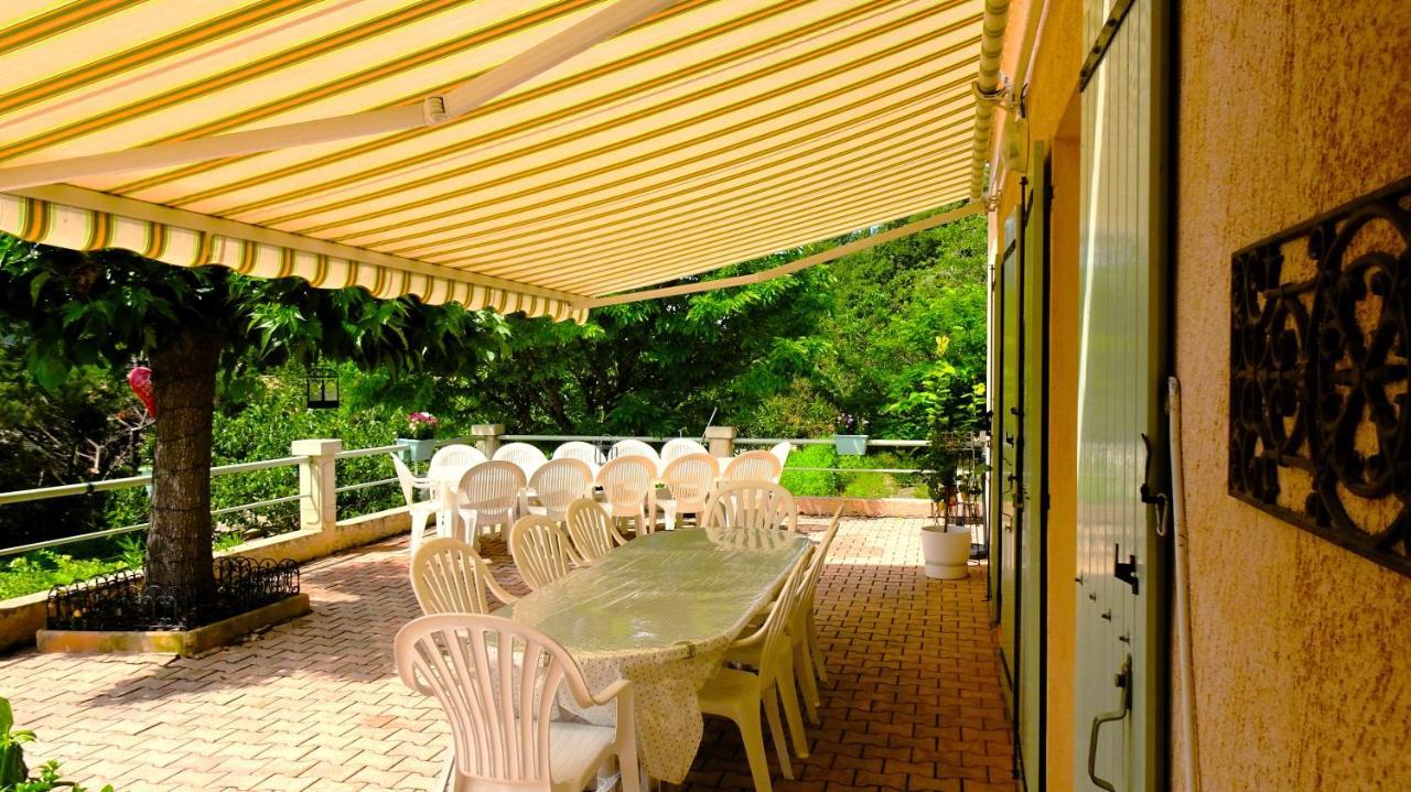 Bed and Breakfast La Bastide des Roses à Saint-Julien-d'Asse Extérieur photo