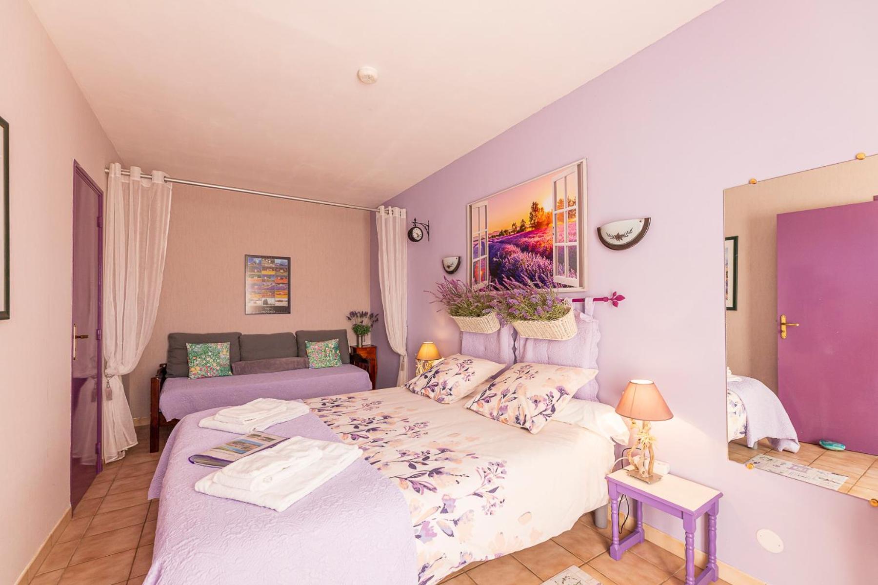 Bed and Breakfast La Bastide des Roses à Saint-Julien-d'Asse Extérieur photo